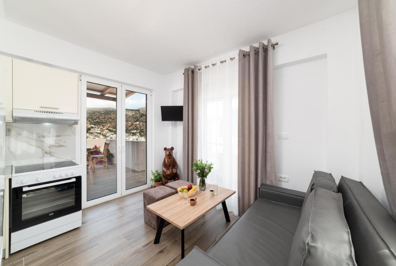 E.Berdufi Apartament Sea View إيلوندا المظهر الخارجي الصورة