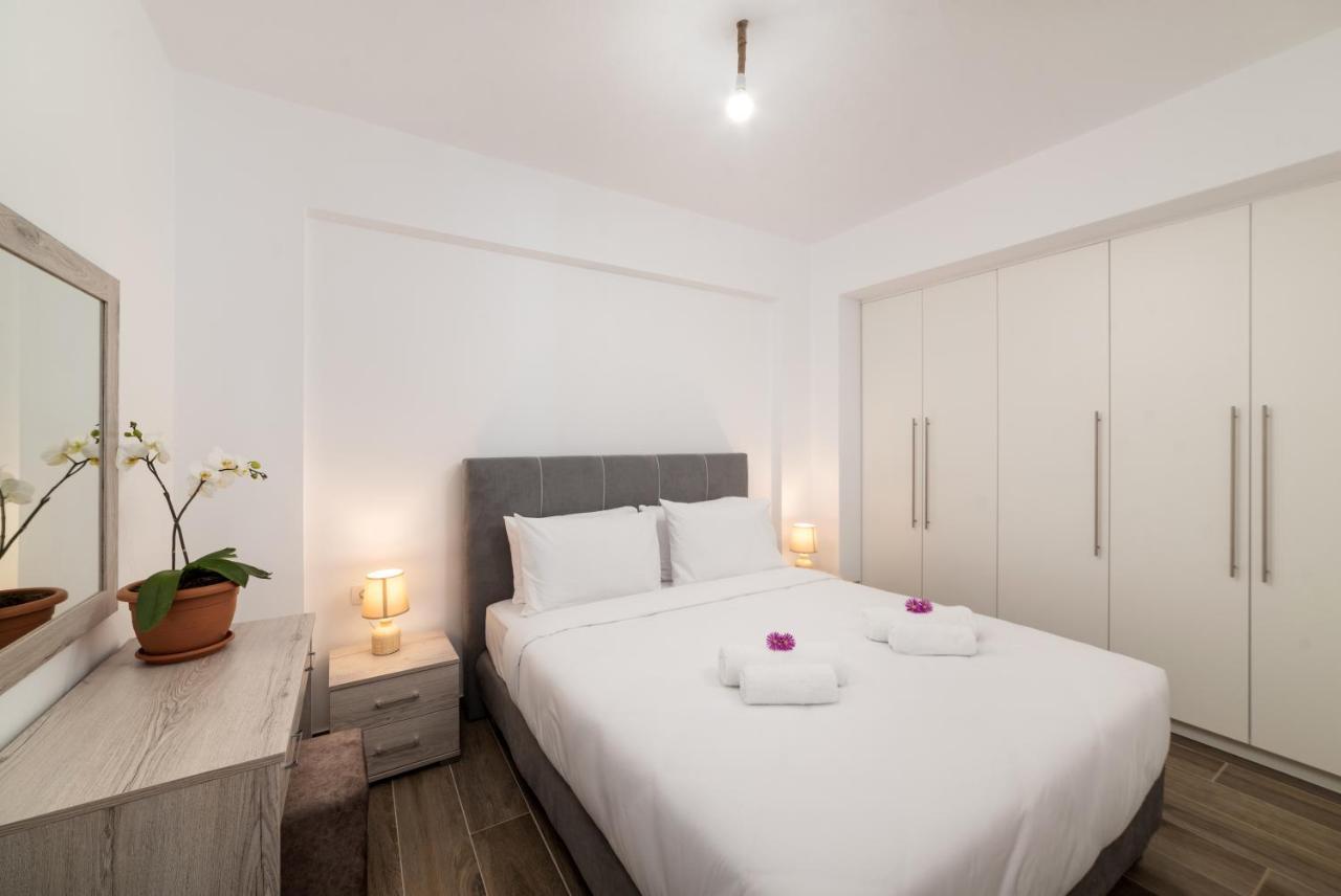 E.Berdufi Apartament Sea View إيلوندا المظهر الخارجي الصورة
